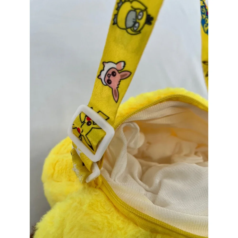 Pokémon plush pikachu